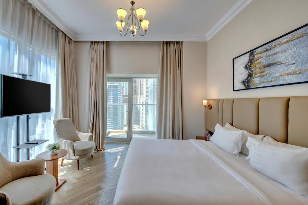 Premium 2 Bedroom Marina View & Balcony