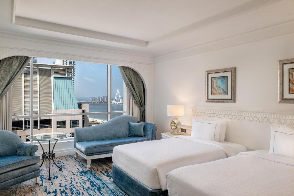 Premium Family Room (Two Connecting Tower Rooms Partial Sea View)